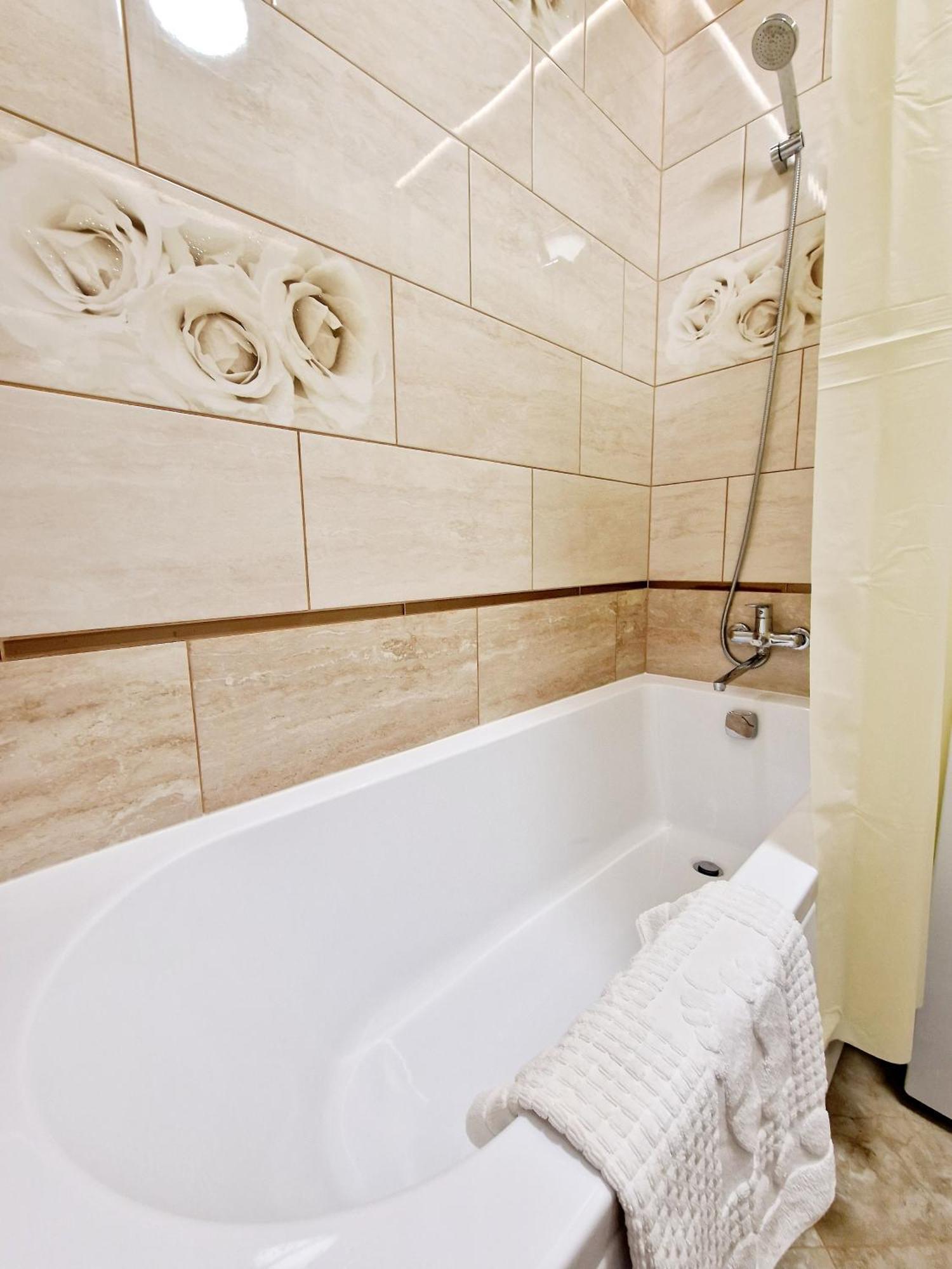 Apartment On Chornovola, 40 жк 